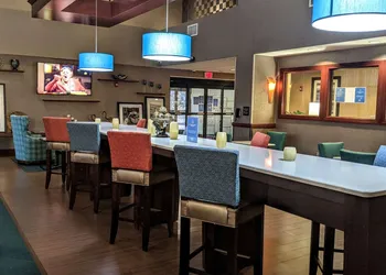 Hampton Inn & Suites Jacksonville - Beach Blvd/Mayo Clinic hotel thumbnail 2