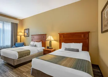 Best Western Plus University Park Inn & Suites hotel thumbnail 7