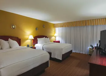 MCM Eleganté Hotel & Suites hotel thumbnail 7