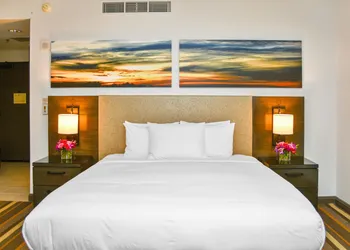 Hilton Dallas/Park Cities hotel thumbnail 8