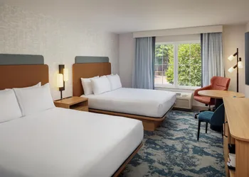 Hampton Inn Nashua hotel thumbnail 8