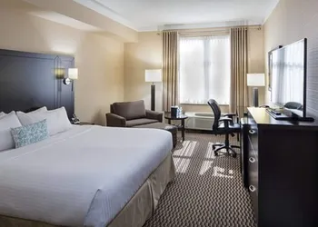 Delta Hotels by Marriott Guelph Conference Centre hotel thumbnail 6