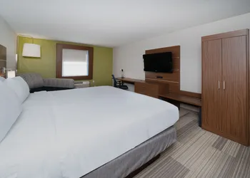 Holiday Inn Express Prince Frederick by IHG hotel thumbnail 6