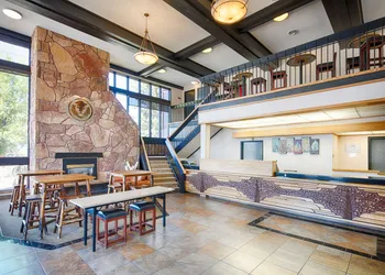 Red Lion Inn & Suites Missoula hotel thumbnail 2