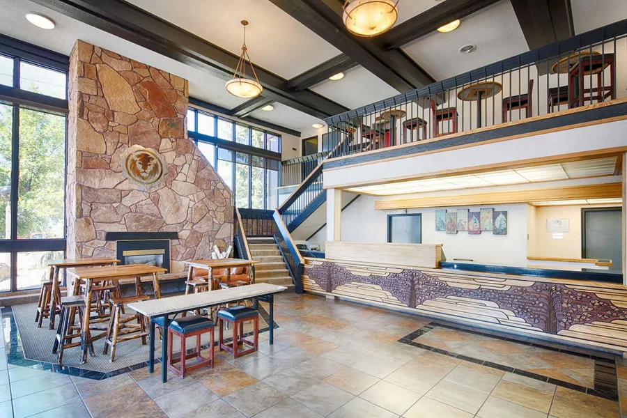 Red Lion Inn & Suites Missoula hotel detail image 2
