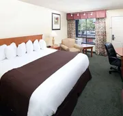 Red Lion Inn & Suites Missoula hotel detail image 4