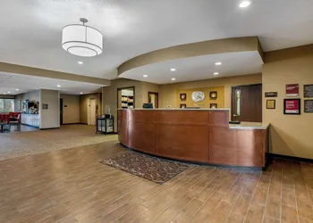 Comfort Suites Cedar Falls Industrial Park hotel thumbnail 2