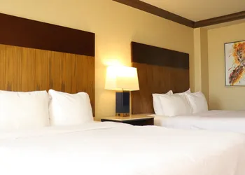 Crowne Plaza Harrisburg-Hershey by IHG hotel thumbnail 7