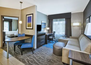 Holiday Inn Express Hotel & Suites Dayton South - I-675 by IHG hotel thumbnail 5