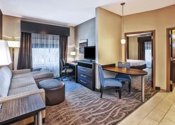 Holiday Inn Express Hotel & Suites Dayton South - I-675 by IHG hotel thumbnail 6