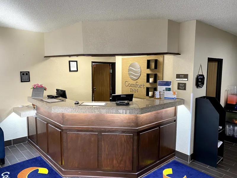 Comfort Inn Near Kokomo Speedway hotel detail image 2