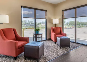 Comfort Inn Near Kokomo Speedway hotel thumbnail 6
