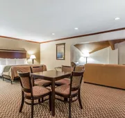 Quality Inn Macomb near University Area hotel detail image 4