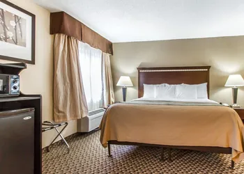 Quality Inn Macomb near University Area hotel thumbnail 8