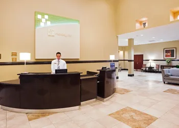 Holiday Inn Hotel & Suites Beaufort at Highway 21 by IHG hotel thumbnail 2