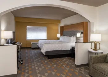 Holiday Inn Hotel & Suites Beaufort at Highway 21 by IHG hotel thumbnail 4