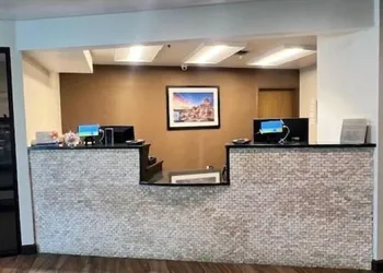 Quality Inn & Suites Colby hotel thumbnail 2