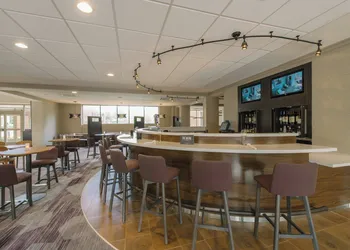 Courtyard by Marriott Nashua hotel thumbnail 4