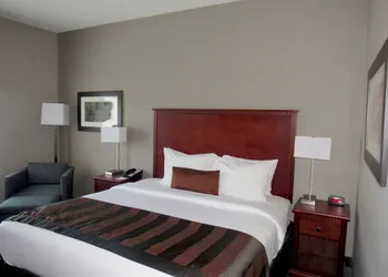 Wingate by Wyndham Shreveport Airport hotel thumbnail 4