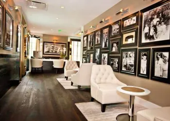 Gale South Beach, Curio Collection by Hilton hotel thumbnail 3