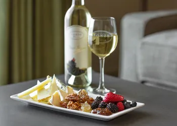 Ponte Vineyard Inn hotel thumbnail 4