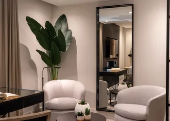 Nassau Suite South Beach, an All-Suite Hotel hotel thumbnail 7