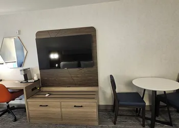 Holiday Inn Express Hotel & Suites Twin Falls by IHG hotel thumbnail 6