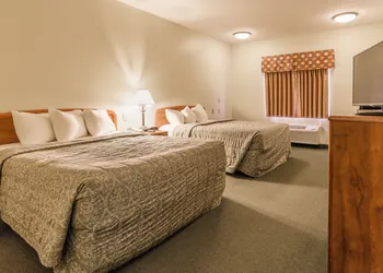 Supertel Inn & Conference Center hotel thumbnail 3