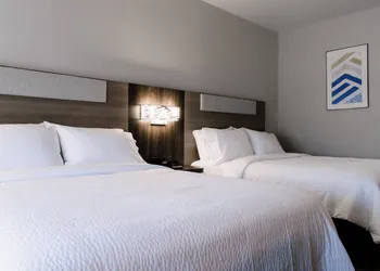 Holiday Inn Express Glen Rose by IHG hotel thumbnail 6