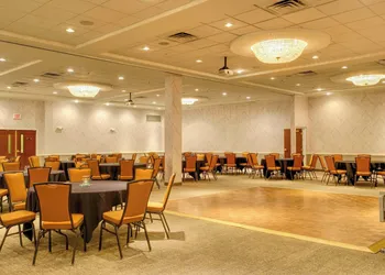Springhill Suites by Marriott Lawrence hotel thumbnail 7