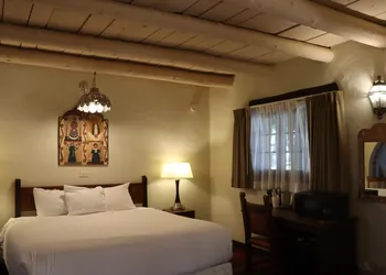 Sagebrush Inn & Suites hotel thumbnail 3