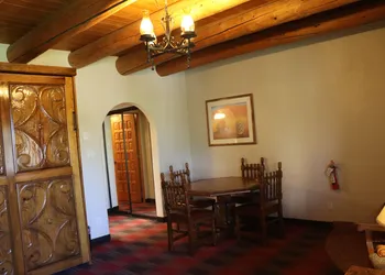 Sagebrush Inn & Suites hotel thumbnail 4
