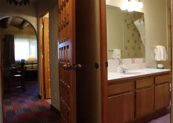Sagebrush Inn & Suites hotel thumbnail 6