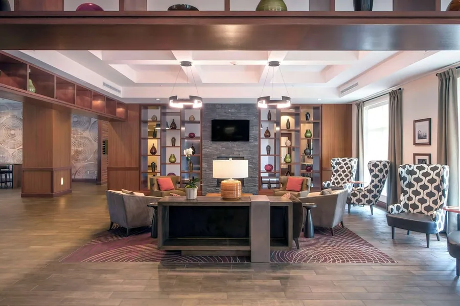 DoubleTree by Hilton Raleigh - Cary hotel detail image 6