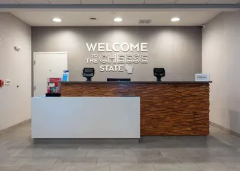Hampton Inn Elkhorn Lake Geneva Area hotel thumbnail 5
