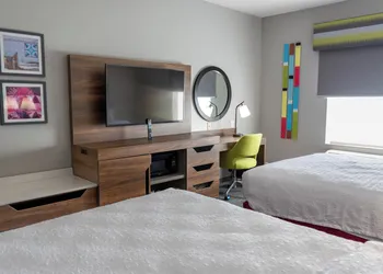 Hampton Inn Elkhorn Lake Geneva Area hotel thumbnail 8