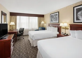 Capitol Plaza Hotel Jefferson City hotel thumbnail 7