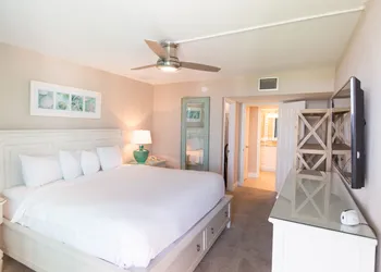 Sundial Beach Resort & Spa hotel thumbnail 2