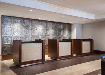Renaissance Des Moines Savery Hotel hotel thumbnail 8