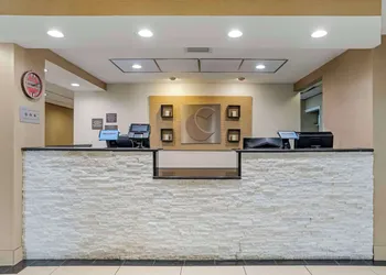 Comfort Inn Opelika - Auburn hotel thumbnail 3