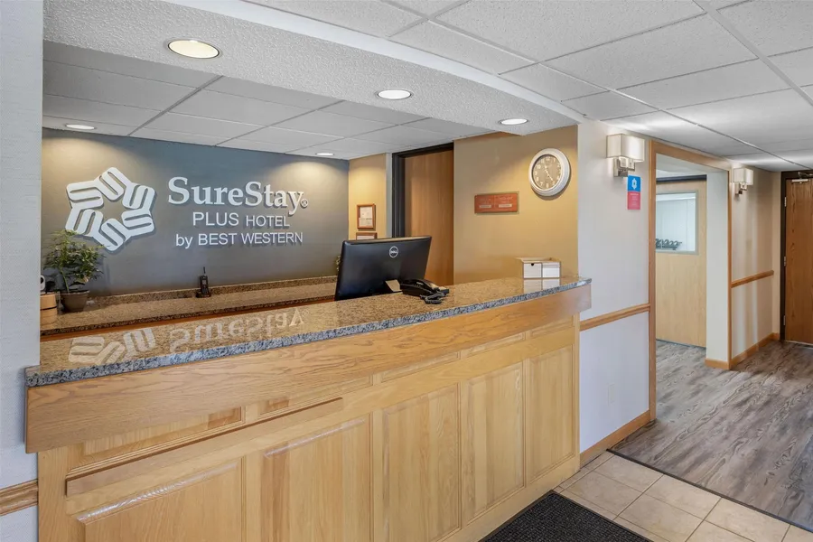 SureStay Plus Hotel by Best Western Litchfield hotel detail image 2