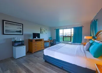 Waves Hotel NYE Beach - Newport OR hotel thumbnail 7