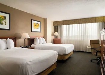 MCM Eleganté Hotel & Conference Center Beaumont hotel thumbnail 2