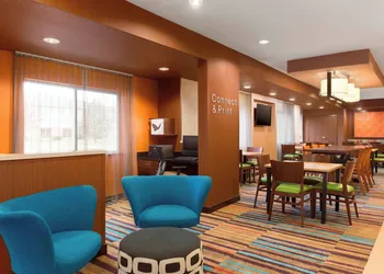 Fairfield Inn & Suites Mankato hotel thumbnail 3