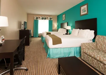 Holiday Inn Express & Suites Port Lavaca by IHG hotel thumbnail 6