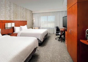 Courtyard by Marriott Wichita Falls hotel thumbnail 4