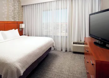 Courtyard by Marriott Wichita Falls hotel thumbnail 5