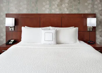 Courtyard by Marriott Raleigh North hotel thumbnail 6