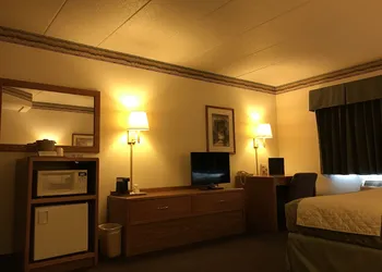 FairBridge Inn & Suites in Thorp, WI hotel thumbnail 6
