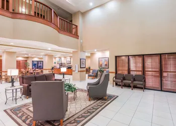Wingate by Wyndham New Braunfels hotel thumbnail 2